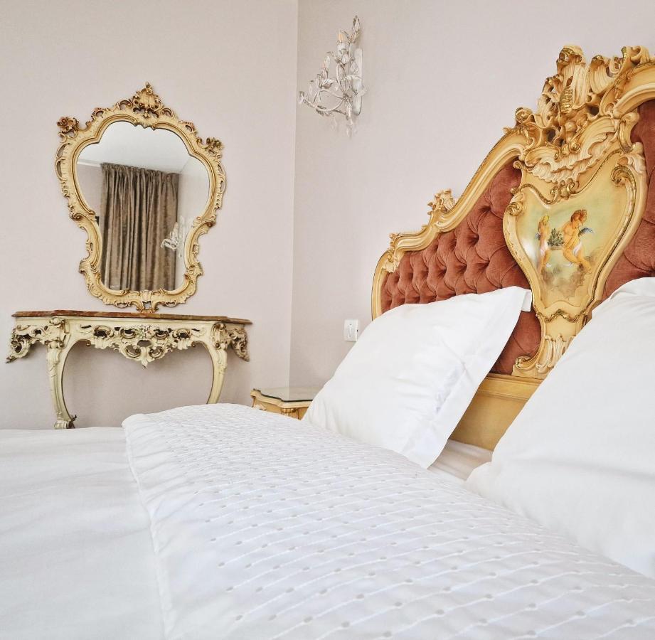 Amor Tirol Busteni (Adults Only) Exterior photo