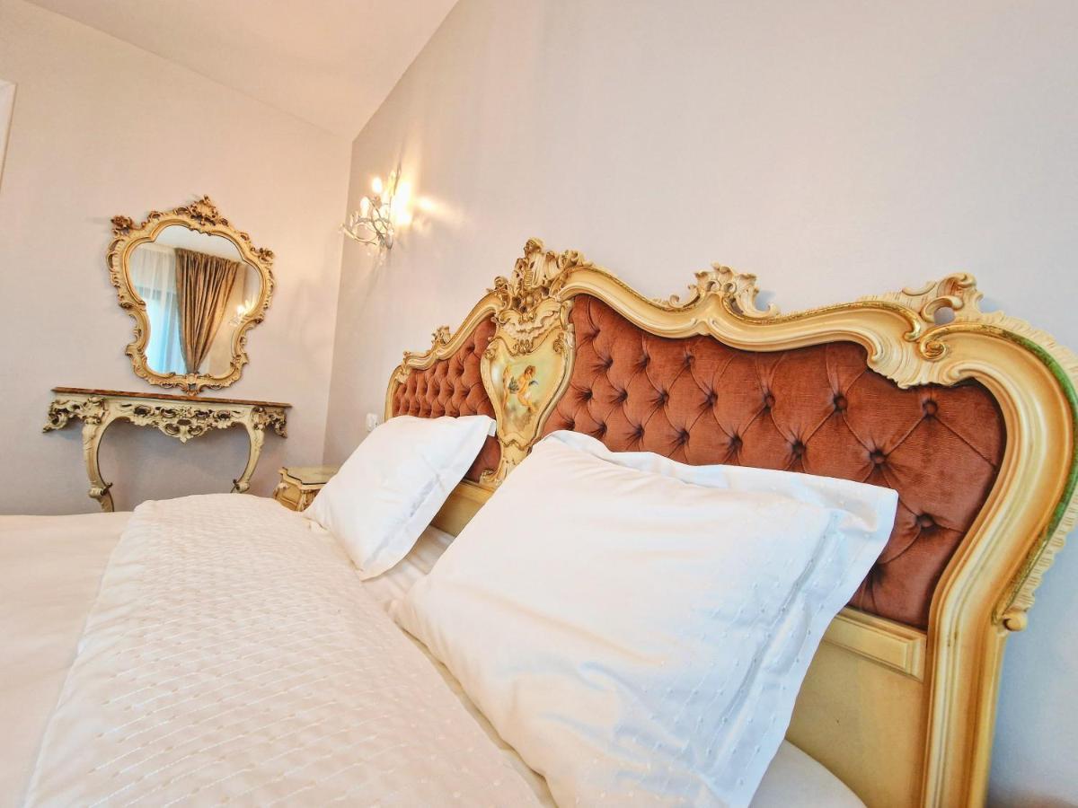 Amor Tirol Busteni (Adults Only) Exterior photo